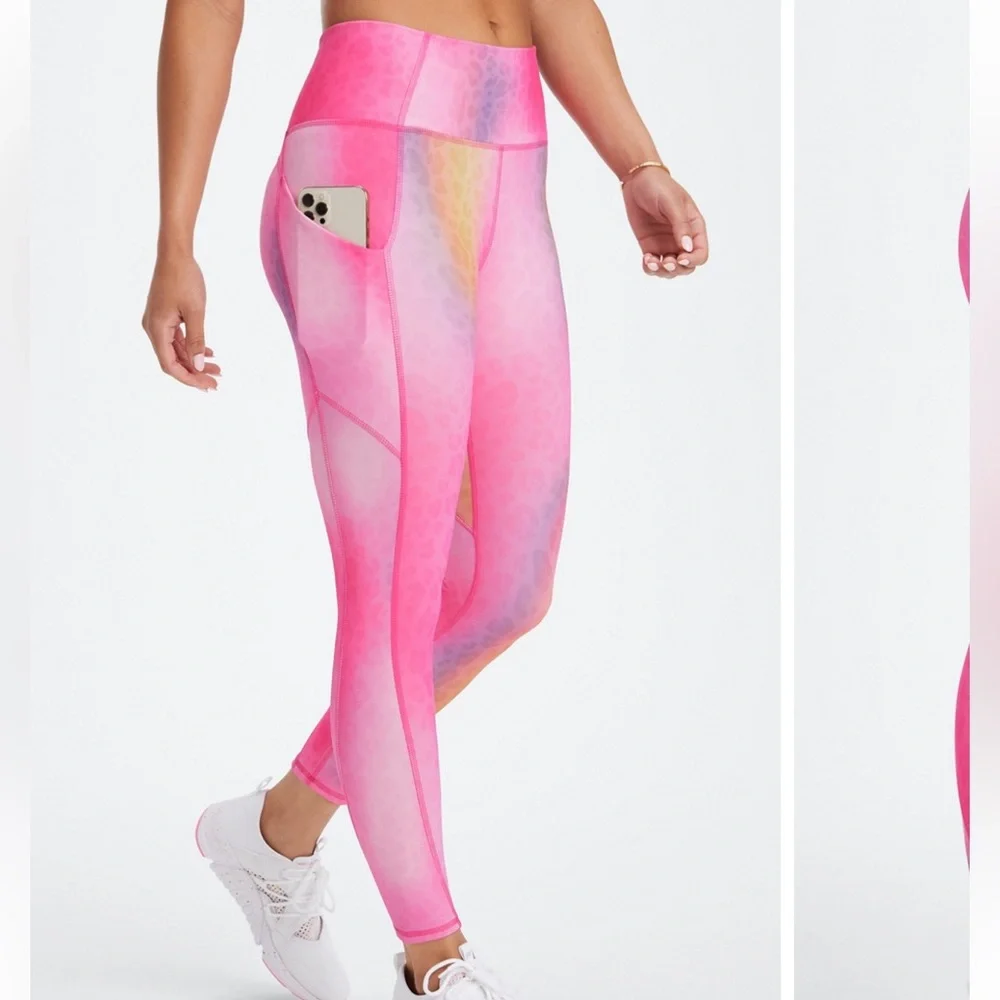 Fabletics Pink Ombre Leggings & Sports Bra Set